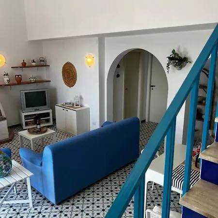 Apartamento Fronte Mare A 100 Mt Dal Mare *